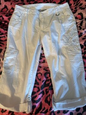 Harley-Davidson White Embroidered Cargo Capris